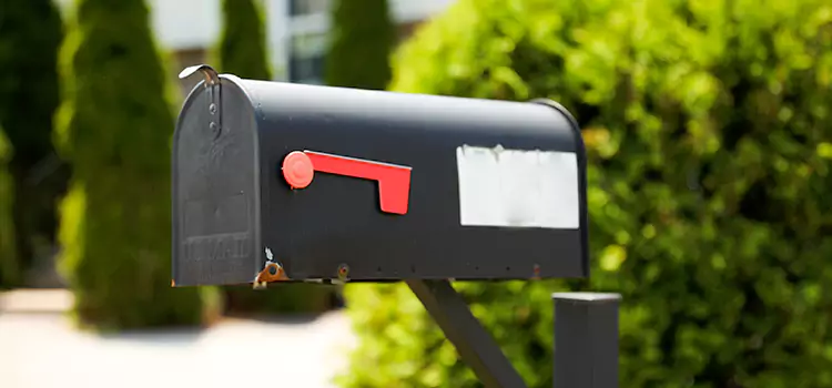 Secure Mailboxes for Packages Ada